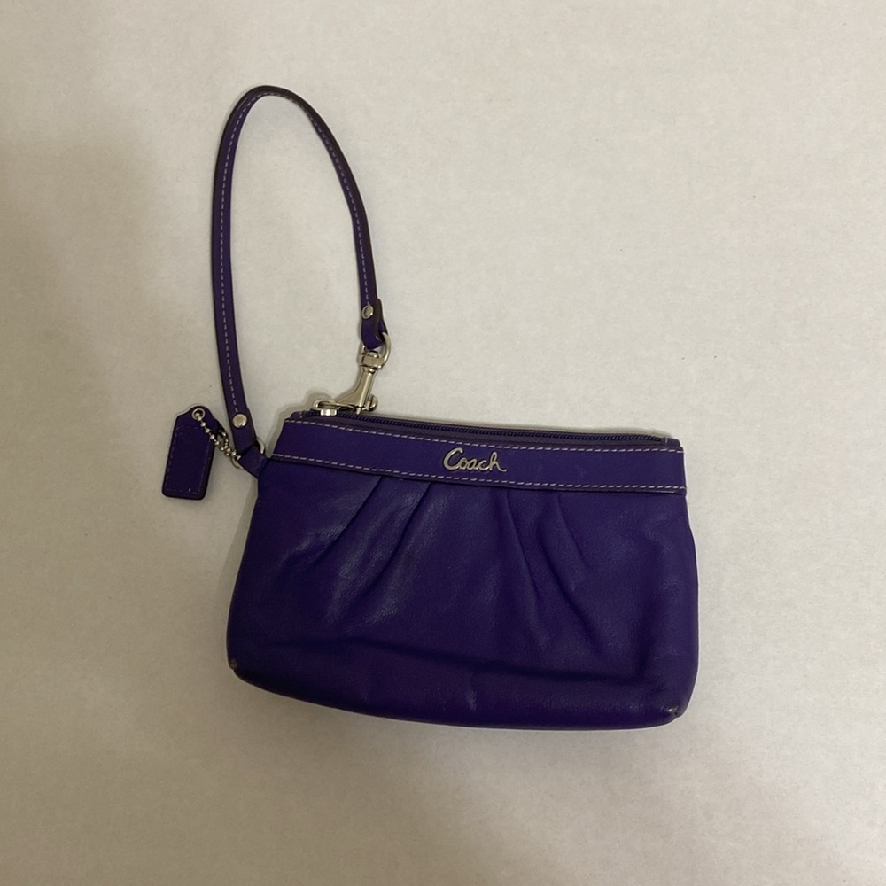 Coach Deep Purple Wristlet - Picture 9 of 9